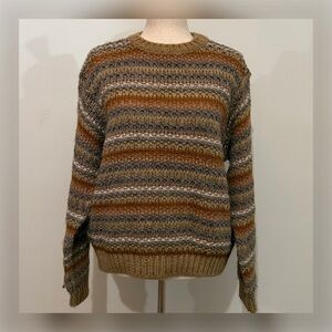 ELSAMANDA by ANTHROPOLOGIE Striped Crewneck Sweater in Camel and Gray